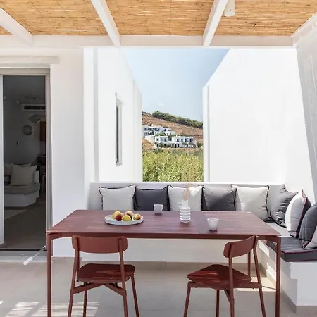 Citadela Paros Molos - Beachfront Maisonette With Plunge Pool Prázdninový dům *