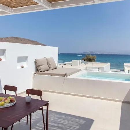 Holiday home Citadela Paros Molos - Beachfront Maisonette With Plunge Pool