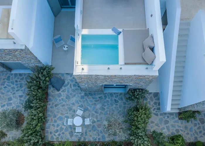 Semesterbostad Citadela Paros Molos - Beachfront Maisonette With Plunge Pool Molos (Paros)
