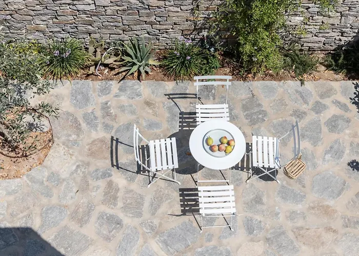 Citadela Paros Molos - Beachfront Maisonette With Plunge Pool *