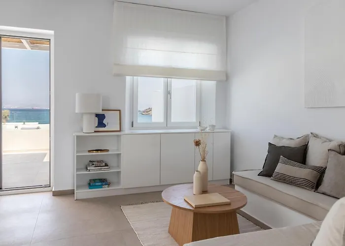 Citadela Paros Molos - Beachfront Maisonette With Plunge Pool Semesterbostad Molos (Paros)